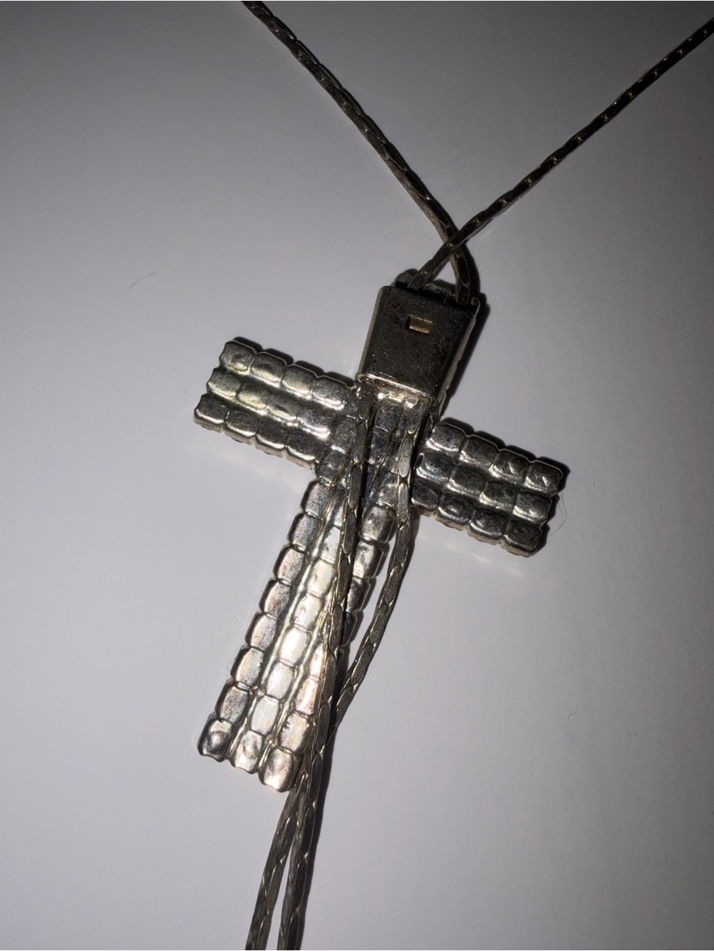 Vintage Y2K Rhinestone Cross Lariat Bolo Necklace Silver Tone Heart Tips Pre2003 - Picture 4 of 5